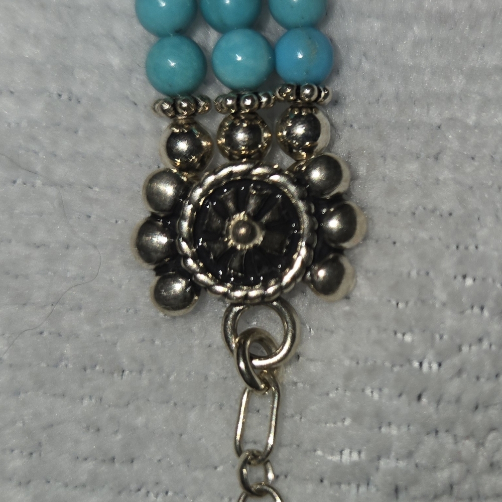 Turquoise and Silver Beaded Bracelet - Picture 4 of 5